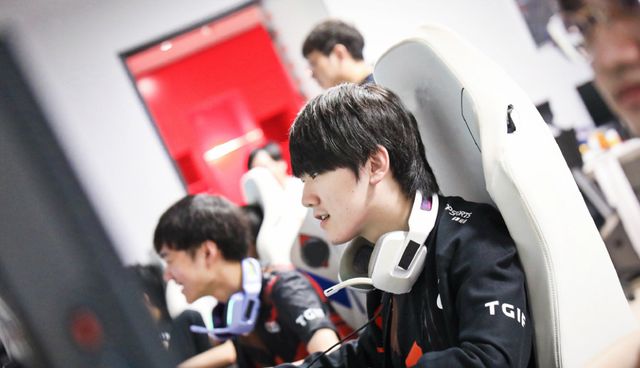 也有职业发 也有职业发