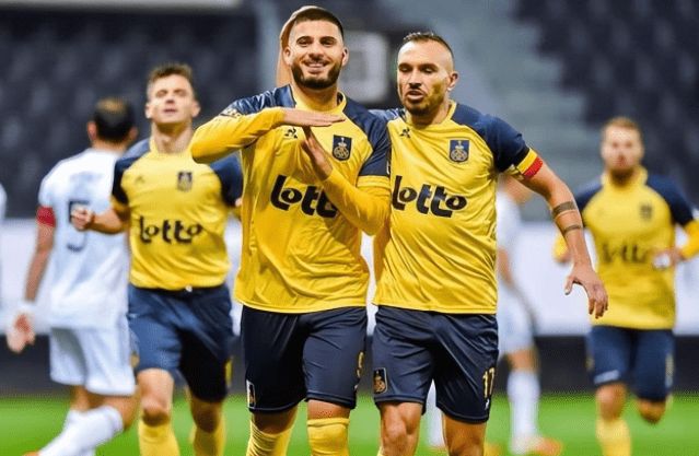 该到闲了 该到闲了